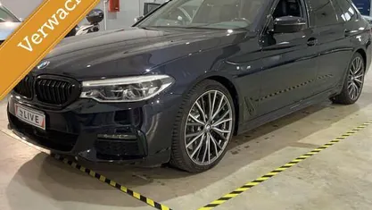 Blauw (metallic) Gebruikt 2018 BMW 540 M Sport Stationwagen | € 34.940 (Super prijs)