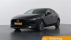 Gebruikt 2021 Mazda 3 Luxury Hatchback | € 24.830 (Eerlijke prijs)