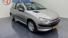 Grijs Gebruikt 2004 Peugeot 206 Hatchback | € 1.495 (Eerlijke prijs)