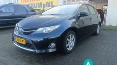 Grijs Gebruikt 2013 Toyota Auris Hatchback | € 9.250 (Goede deal)