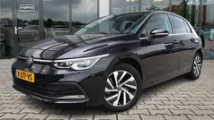 Gebruikt 2020 VW Golf VIII Style Hatchback | € 22.900 (Eerlijke prijs)