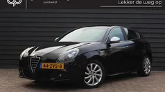 Zwart Gebruikt 2013 Alfa Romeo Giulietta Business Hatchback | € 6.900 (Eerlijke prijs)