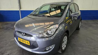 Grijs Occasion 2011 Hyundai ix20 Hatchback | € 6.750 (Eerlijke prijs)