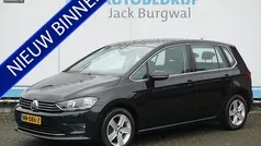 Zwart, metallic lak Gebruikt 2016 VW Golf Sportsvan Highline MPV | € 9.995 (Eerlijke prijs)