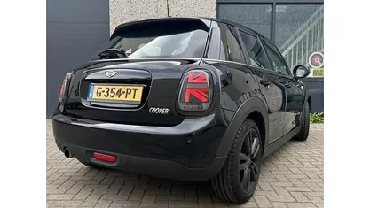 Occasion Mini Cooper Business 136 PK (100 kW) 2017 Zwart Hatchback