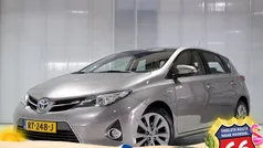 Gebruikt 2014 Toyota Auris Hybrid Hatchback | € 12.749 (Eerlijke prijs)