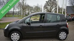 Zwart Gebruikt 2006 Renault Modus MPV | € 1.850 (Goede deal)