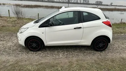 Occasion Ford Ka Trend 69 PK (50 kW) 2009 Wit Hatchback