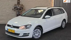 Wit Gebruikt 2017 VW Golf VII Trendline Stationwagen | € 13.999 (Goede deal)