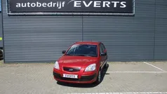 Gebruikt 2005 Kia Rio Hatchback | € 1.889 (Goede deal)