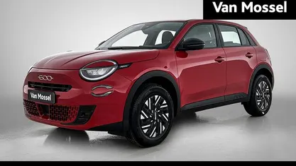 Nieuw Fiat 600 Urban 110 PK (80 kW) 2025 Rood SUV