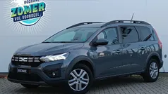 Grijs Gebruikt 2023 Dacia Jogger Expression MPV | € 19.995 (Eerlijke prijs)