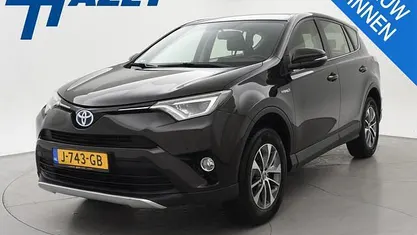 Gebruikt 2016 Toyota RAV4 SUV | € 21.950 (Eerlijke prijs)