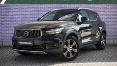 Zwart Gebruikt 2021 Volvo XC40 Inscription SUV | € 29.899 (Goede deal)