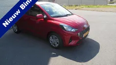 Rood Gebruikt 2021 Hyundai i10 Comfort Hatchback | € 11.950 (Eerlijke prijs)