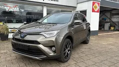 Gebruikt 2017 Toyota RAV4 Style SUV | € 20.950 (Eerlijke prijs)