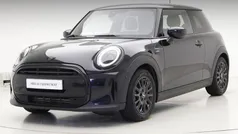 Zwart Gebruikt 2024 Mini Cooper Hatchback | € 26.895 (Eerlijke prijs)