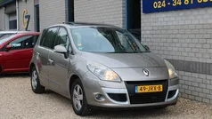 Beige Gebruikt 2009 Renault Scénic III Dynamique MPV | € 4.990 (Eerlijke prijs)