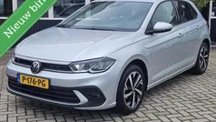 Grijs Gebruikt 2021 VW Polo Life Hatchback | € 17.549 (Eerlijke prijs)