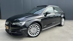 Zwart, metallic lak Gebruikt 2015 Audi A3 Sportback S-Line Hatchback | € 11.445 (Super prijs)