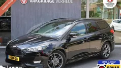 Zwart Gebruikt 2018 Ford Focus ST-Line Stationwagen | € 13.445 (Goede deal)