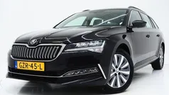 Zwart, metallic lak Gebruikt 2021 Skoda Superb Business Line Stationwagen | € 19.840 (Super prijs)