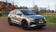 Grijs Gebruikt 2021 Audi Q4 e-tron Basis SUV | € 29.490 (Eerlijke prijs)