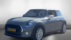 Grijs, metallic lak Gebruikt 2020 Mini Cooper Pepper Hatchback | € 17.940 (Goede deal)