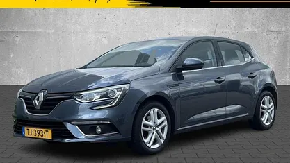 Grijs Gebruikt 2018 Renault Mégane IV Zen Hatchback | € 10.950 (Eerlijke prijs)
