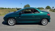 Groen (metallic) Gebruikt 2006 Peugeot 206 CC Cabriolet | € 1.695 (Eerlijke prijs)