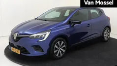 Gebruikt 2022 Renault Clio V Equilibre Hatchback | € 13.940 (Eerlijke prijs)