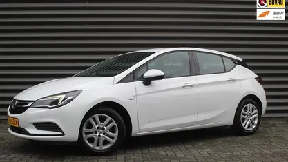 Occasion Opel Astra Edition 105 PK (77 kW) 2016 Hatchback