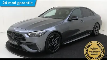 Grijs Occasion 2021 Mercedes C180 AMG line Sedan | € 37.945 (Eerlijke prijs)