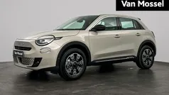 Beige Nieuw 2025 Fiat 600E Urban SUV | € 35.600 (Eerlijke prijs)