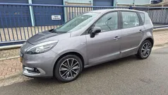 Grijs Gebruikt 2013 Renault Scénic III Bose Edition MPV | € 5.950 (Eerlijke prijs)