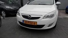 Wit Gebruikt 2011 Opel Astra Stationwagen | € 3.950 (Eerlijke prijs)