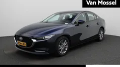 Blauw Gebruikt 2020 Mazda 3 Comfort Sedan | € 19.445 (Eerlijke prijs)