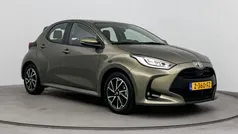 Groen Gebruikt 2024 Toyota Yaris Hatchback | € 22.999 (Eerlijke prijs)