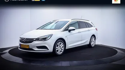 Occasion Opel Astra Business 2019 Wit Stationwagen