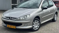 Gebruikt 2007 Peugeot 206 Forever Hatchback | € 1.000 (Eerlijke prijs)