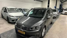 Grijs Gebruikt 2019 VW Touran Highline MPV | € 15.950 (Super prijs)