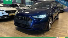 Blauw Gebruikt 2022 Audi A3 Sportback Business Hatchback | € 24.950 (Super prijs)