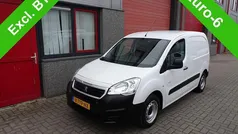 Wit Gebruikt 2018 Peugeot Partner Premium Van | € 7.990 (Goede deal)