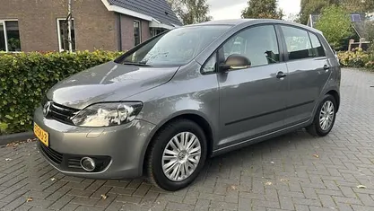 Grijs Gebruikt 2011 VW Golf Plus Cross Trendline MPV | € 3.699 (Eerlijke prijs)