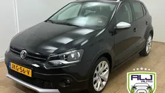 Gebruikt 2015 VW Polo Cross Highline Hatchback | € 12.259 (Eerlijke prijs)