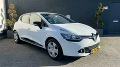 Wit Gebruikt 2016 Renault Clio IV LIMITED Hatchback | € 8.950 (Eerlijke prijs)