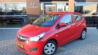 Rood Occasion 2018 Opel Karl Edition Hatchback | € 9.990 (Eerlijke prijs)