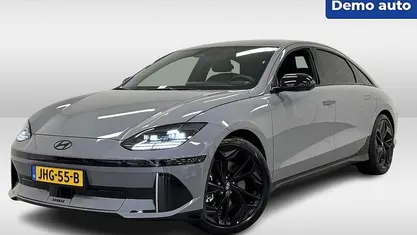 Blauw Occasion 2025 Hyundai Ioniq 6 Sedan | € 42.925 (Eerlijke prijs)
