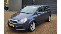 Grijs Gebruikt 2007 Opel Zafira MPV | € 1.695 (Eerlijke prijs)