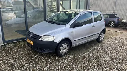 Occasion VW Fox Trendline 54 PK (39 kW) 2007 Grijs Hatchback